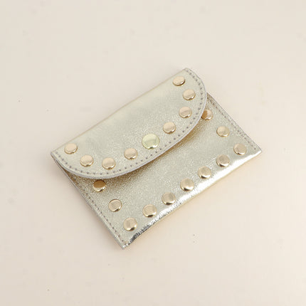 Pochette Rock - cloutée, véritable cuir de vachette, 1 compartiment