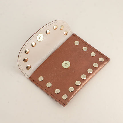 Pochette Rock - cloutée, véritable cuir de vachette, 1 compartiment