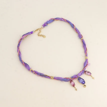Collier sur tissu et chaîne - orné de 3 cristaux de Swarovski®