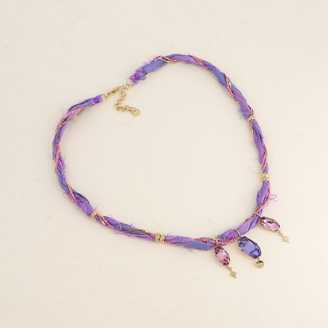 Collier sur tissu et chaîne - orné de 3 cristaux de Swarovski®