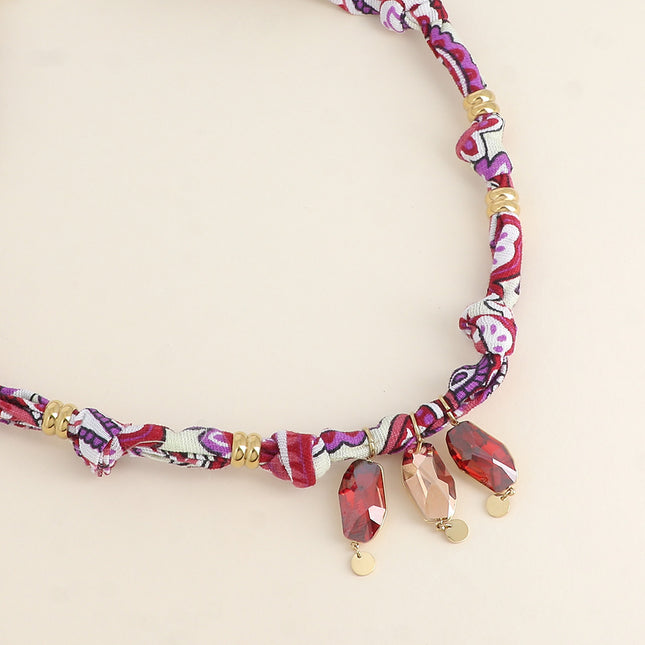 Collier sur tissu Tina - orné de 3 cristaux Swarovski®