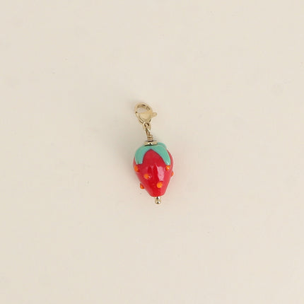 Charm - fraise en résine