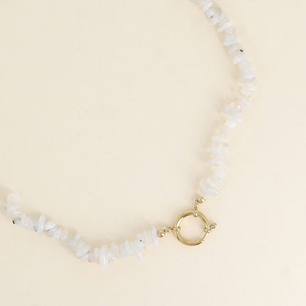 Collier sur fil - pierres naturelles et fermoir bouée