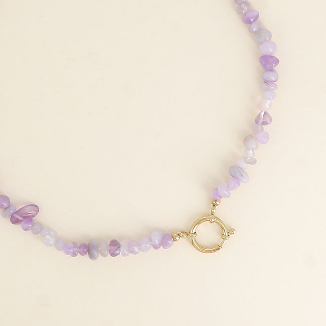 Collier sur fil - pierres naturelles et fermoir bouée
