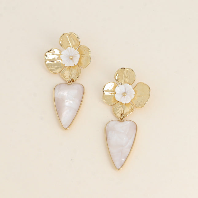 Dangle earrings - textured flower and pearly flower, resin heart piece
