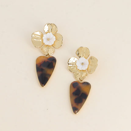 Dangle earrings - textured flower and pearly flower, resin heart piece