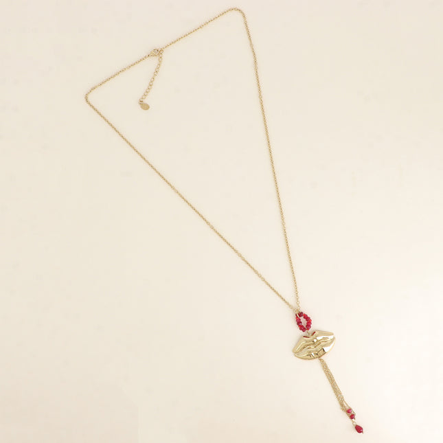 Necklace - natural stone ring and mouth-shaped pendant