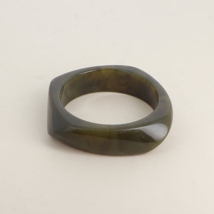 Bracelet - manchette carrée incurvé en résine