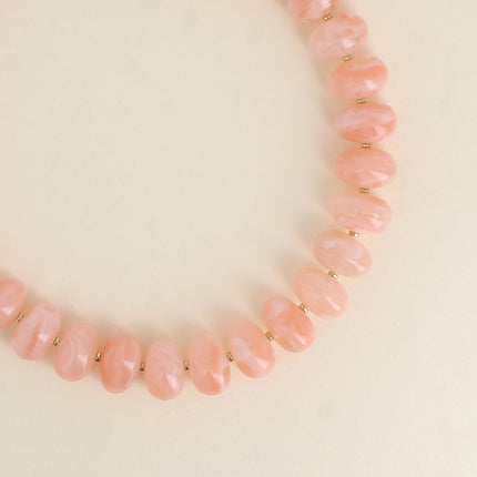 Collier - grosses perles de résine ovales