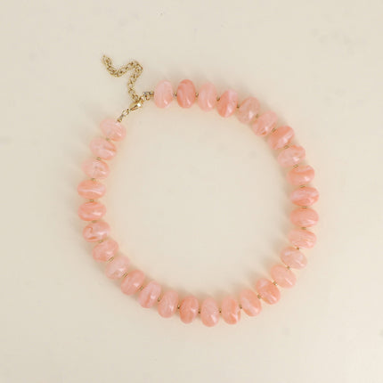 Collier - grosses perles de résine ovales