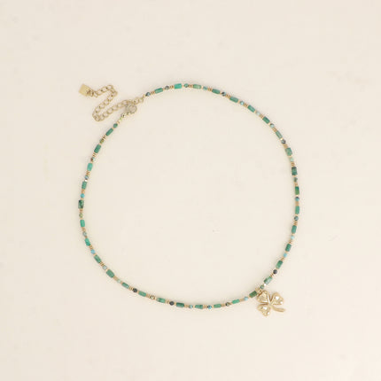 Collier Carlota - ras de cou, pierres naturelles et pendentif (crabe, lune, coeur, trèfle, fleur, soleil)