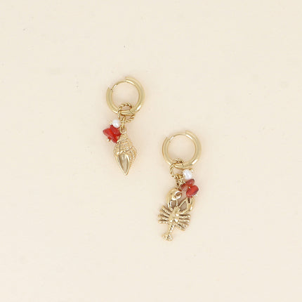Créoles - breloques (coquillage, homard, pierres naturelles et perles d'eau douce)