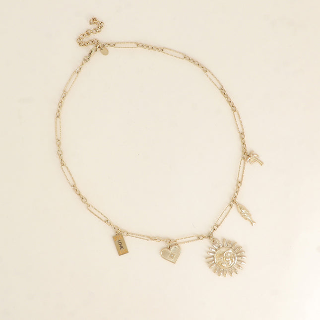 Collier - breloques (soleil, coeur, plaquette LOVE, poisson, palmier)