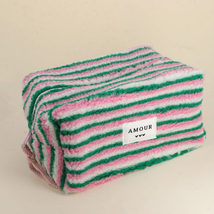 Grande trousse - effet moumoute, AMOUR et 3 coeurs - 23 x 14 x 12 cm