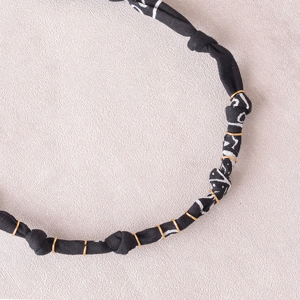 Collier - ruban bandana et anneaux en acier inoxydable