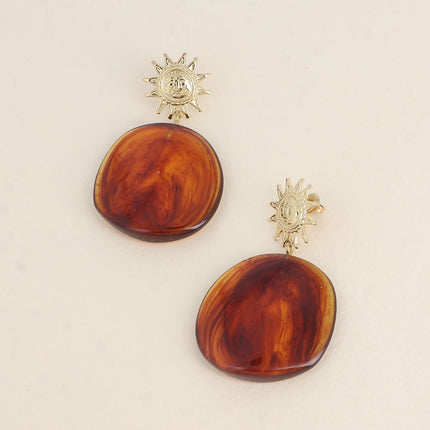 Boucles pendantes - soleil et résine colorée
