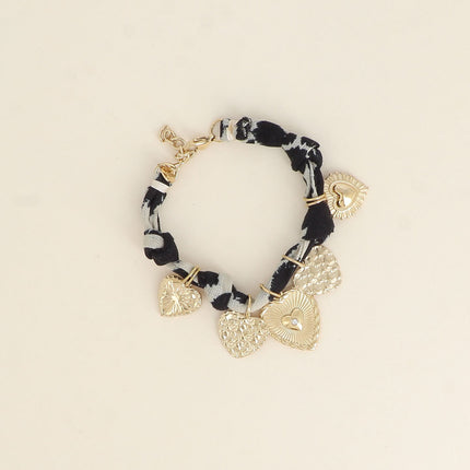 Bracelet - ruban, breloques coeurs