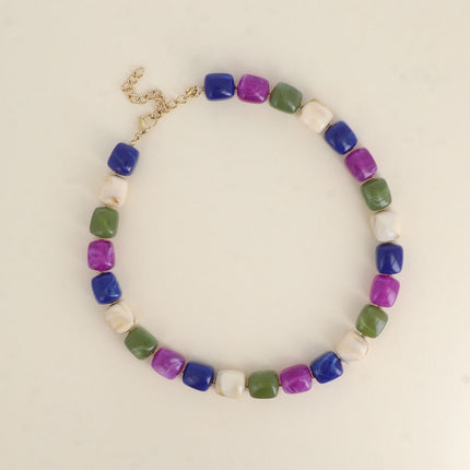 Collier Arsénia - perles de résine cubiques
