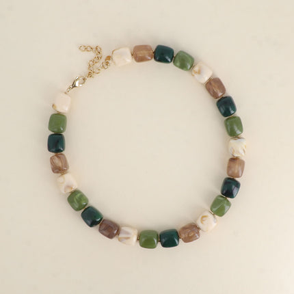 Collier Arsénia - perles de résine cubiques