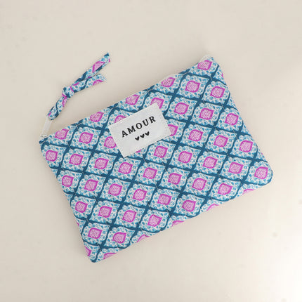 Trousse - AMOUR, 3 coeurs, motifs - 20 x 14 cm
