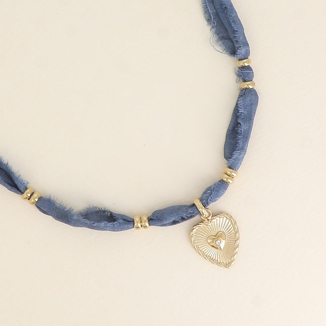 Collier - ruban, pendentif coeur avec oxyde de zirconium