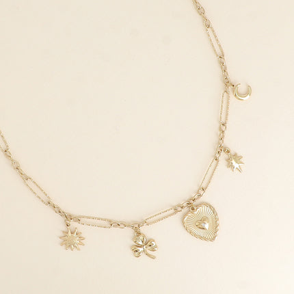Collier - breloques (fleur, trèfle, coeur, étoile et lune)