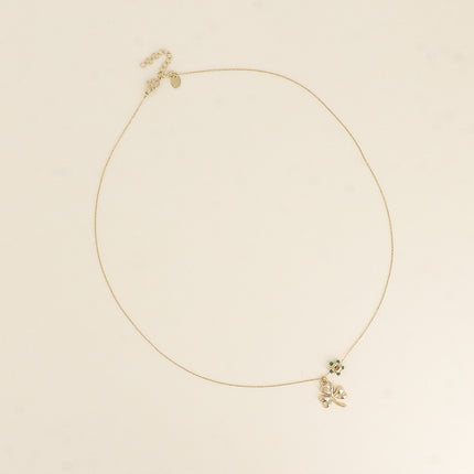 Collier - anneau de pierres naturelles et pendentif trèfle