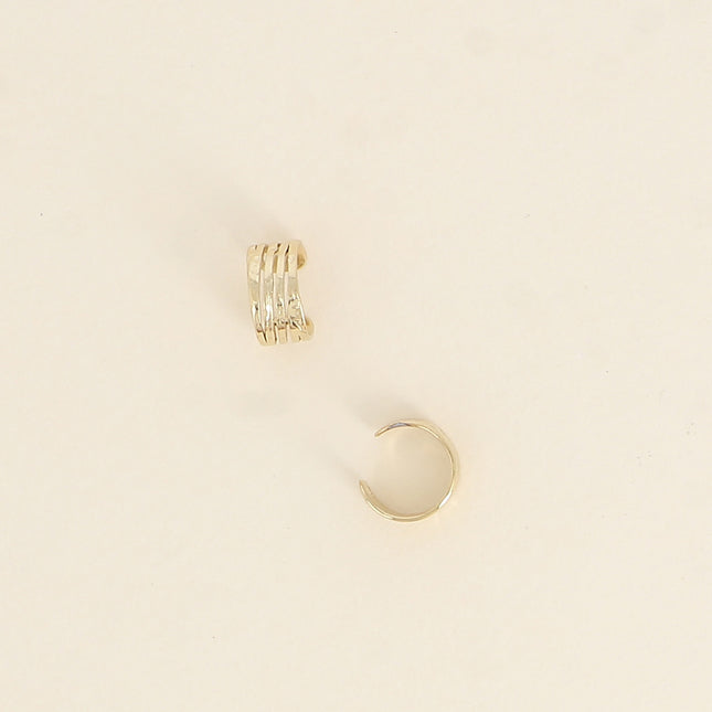Earcuffs - points martelés et lignes ajourées