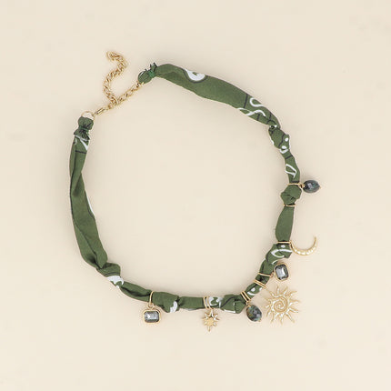 Collier - ruban, tissu, breloques cristaux, soleil, lune, étoile, pierre naturelle