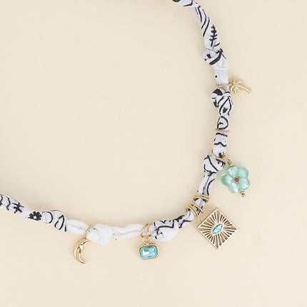 Collier - ruban, tissu, breloques cristaux, résine, fleur, lune, palmier