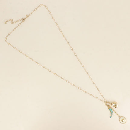Sautoir - anneau et pendentifs (poing, main, corne émaillée, coeur)