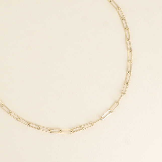 Necklace - mesh with rectangular rings, brushed matte effect