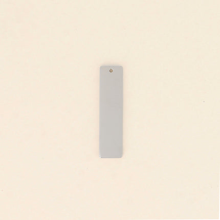 Pendentifs rectangulaires à graver (8 x 32 mm)