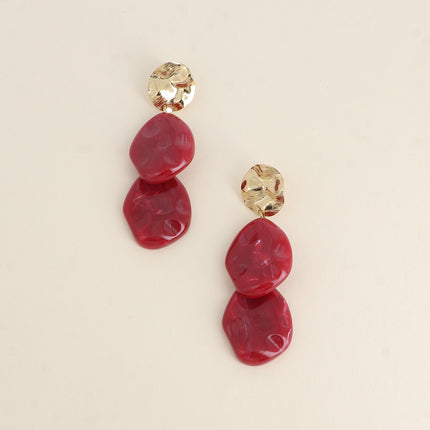 Boucles pendantes - pièce ondulée et texturée, 2 pièces en résine