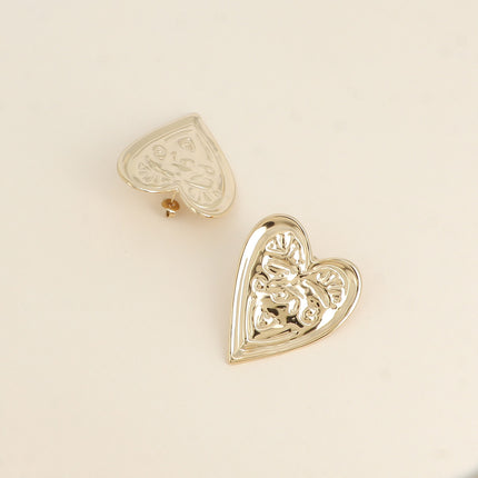 Orliane Stud Earrings - Textured Heart