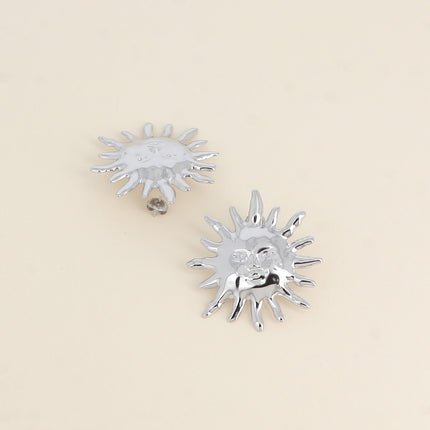 Moonéa stud earrings - sun