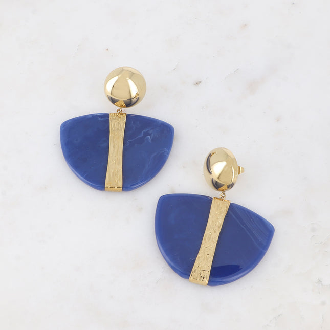 Boucles pendantes - cabochon en acier, barre texturée, morceau de résine colorée