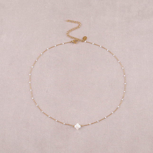 Collier - chaîne émaillée et trèfle nacré