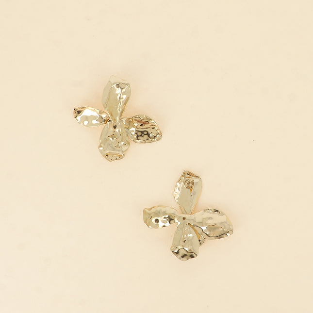 Boucles puces - grande pièce fleur martelée