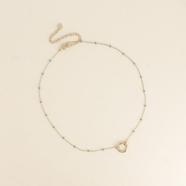 Collier - chaîne aux perles émaillées et anneau rond