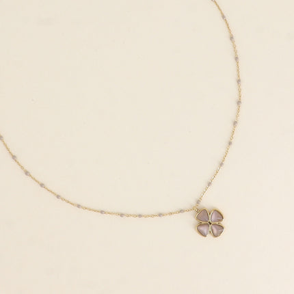 Necklace - enamelled chain, cat's eye clover pendant