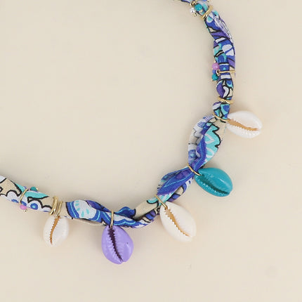 Collier - tissu ruban, cauris colorés