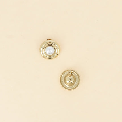 Boucles puces - pièce ronde et boule en résine