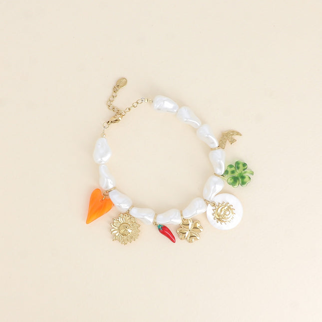 Bracelet - perles de résine, coeur, fleur, piment, trèfles, soleil, pièce nacrée et oiseau