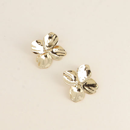Boucles puces Olya - motif floral à 4 pétales
