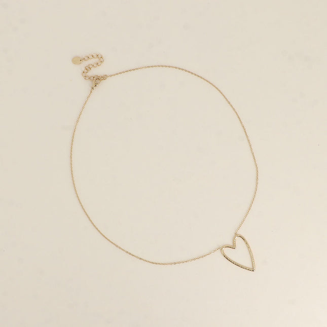 Collier - pendentif coeur ajouré martelé