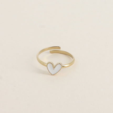 Bague Yesenia - coeur émaillé, contour milgrain