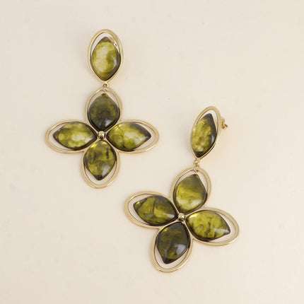 Dangling earrings - oval and clover with resin pieces