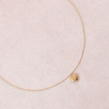 Necklace - shiny heart with milgrain effect edges