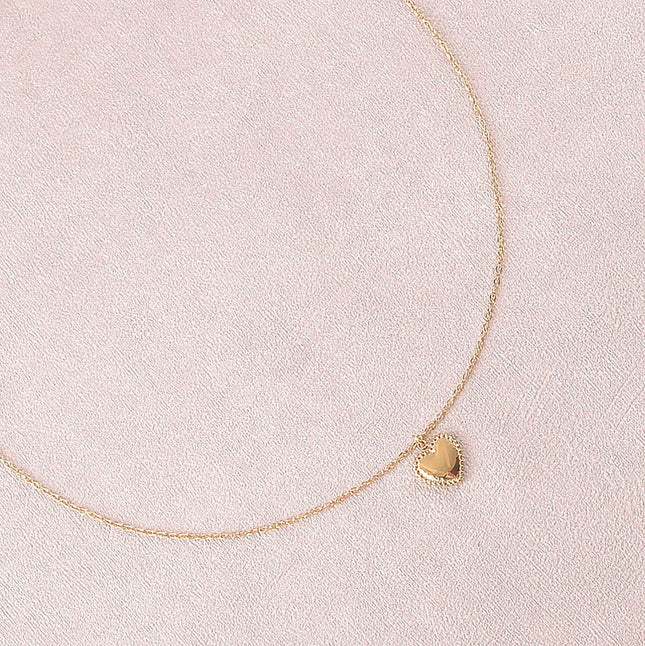 Necklace - shiny heart with milgrain effect edges